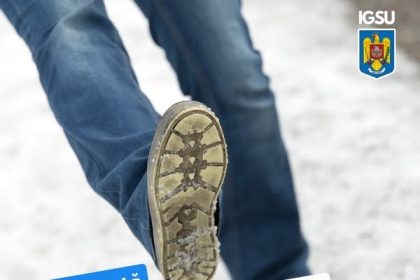 Atenție la gheață