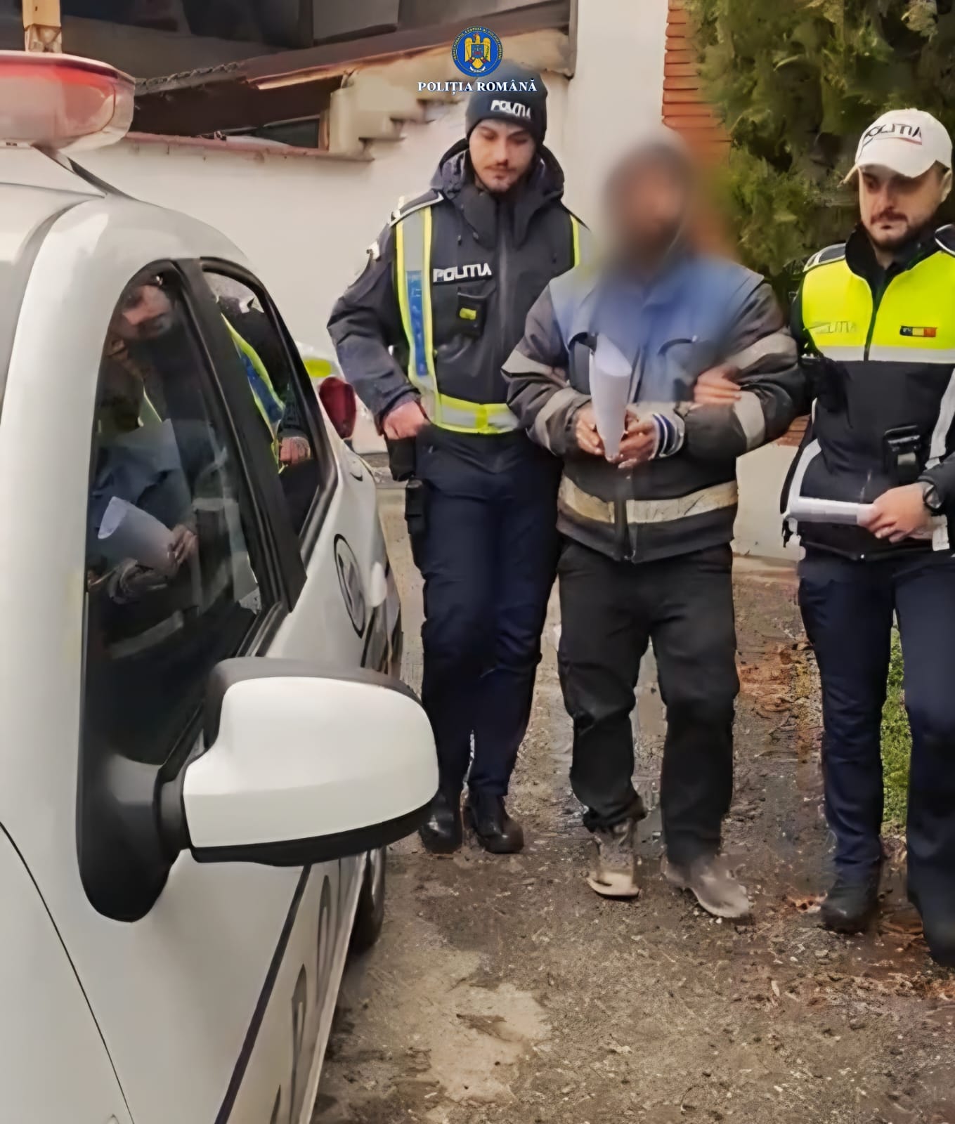 Reținut pentru 24 de ore