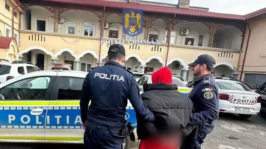 Bărbat urmărit internațional