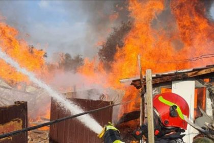 Incendiu în Dumbrava