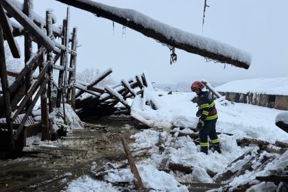 Acoperiș prăbușit