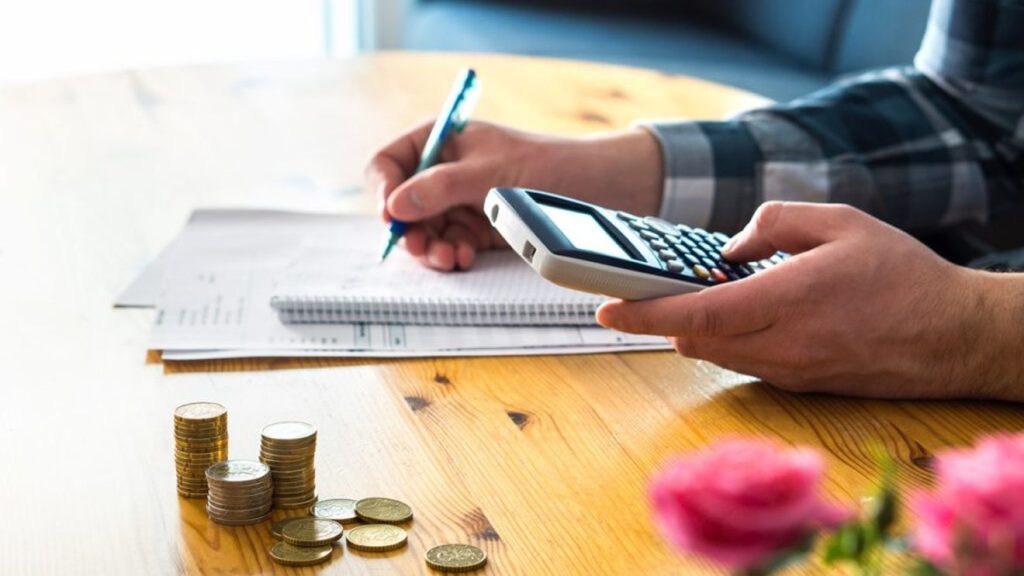 Împrumuturi fantomă 