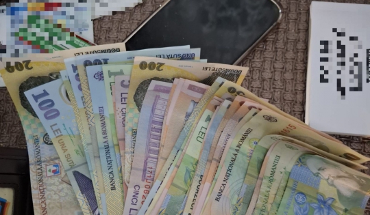 Cinci persoane arestate