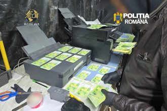 Fabrica clandestină de bani