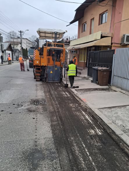 u început lucrările