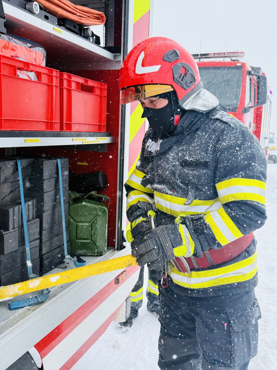 4.200 de intervenții