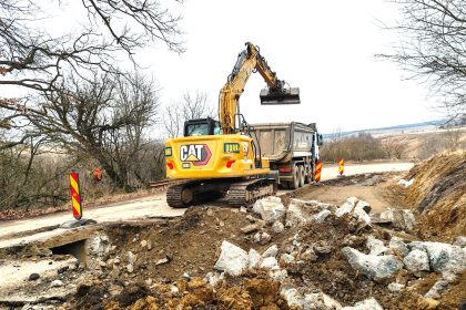 Lucrările pe DJ 104D