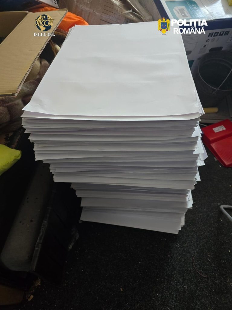 Fabrica clandestină de bani