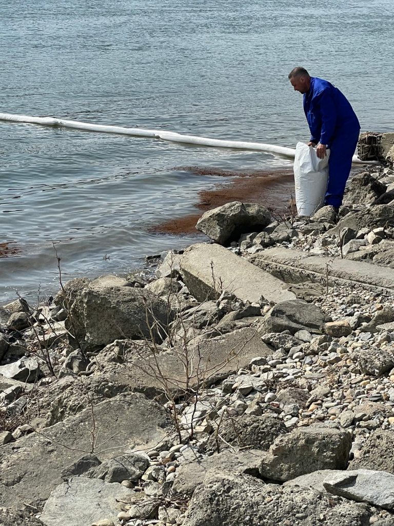 Poluare accidentală