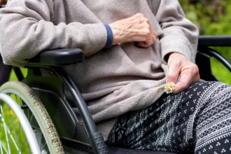 ercheziții într-un dosar de fals