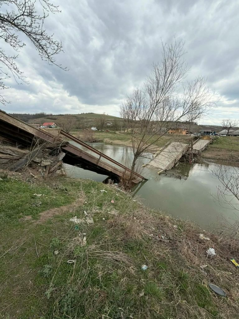 Sute de oameni afectați 