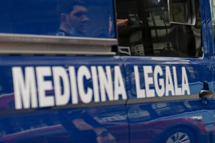 Bărbat găsit împușcat