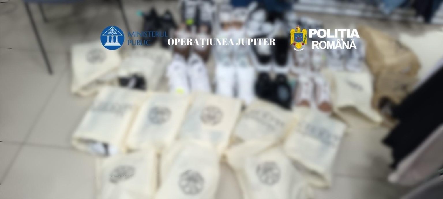 Haine și încălțăminte contrafăcute,