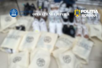 Haine și încălțăminte contrafăcute,