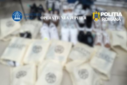 Haine și încălțăminte contrafăcute,