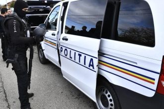 Șapte persoane urmărite internațional,