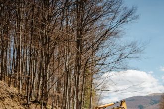 Lucrările pe DJ 102I