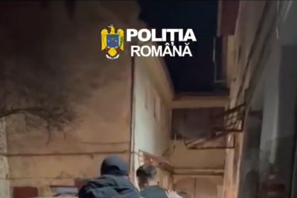 Tânăr reținut după ce a agresat