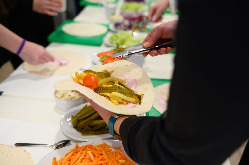 150 de elevi din Ploiești au explorat cariere