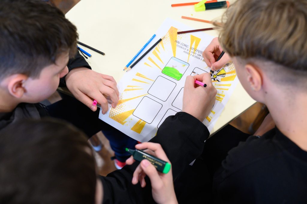 150 de elevi din Ploiești au explorat cariere