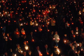 Semnificația luminii de Înviere