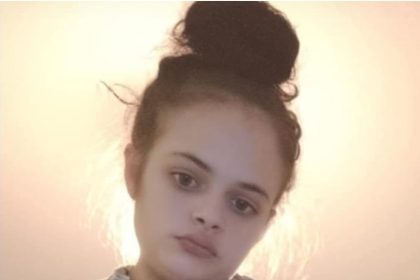 AȚI VĂZUT ACEASTĂ PERSOANĂ