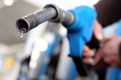 Carburanții s-au scumpit