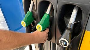 Carburanții au rămas scumpi