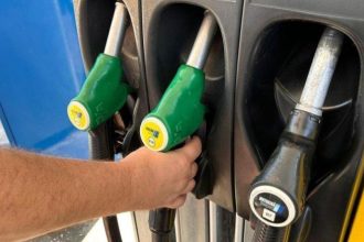 Carburanții s‑au ieftinit