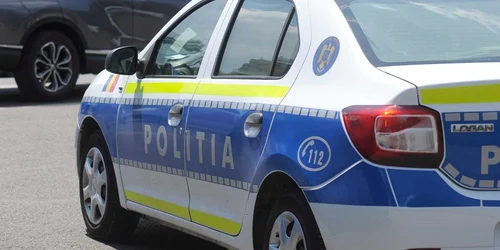 Șofer depistat de polițiști