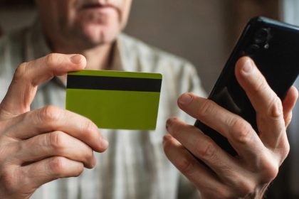 Escrocherie telefonică