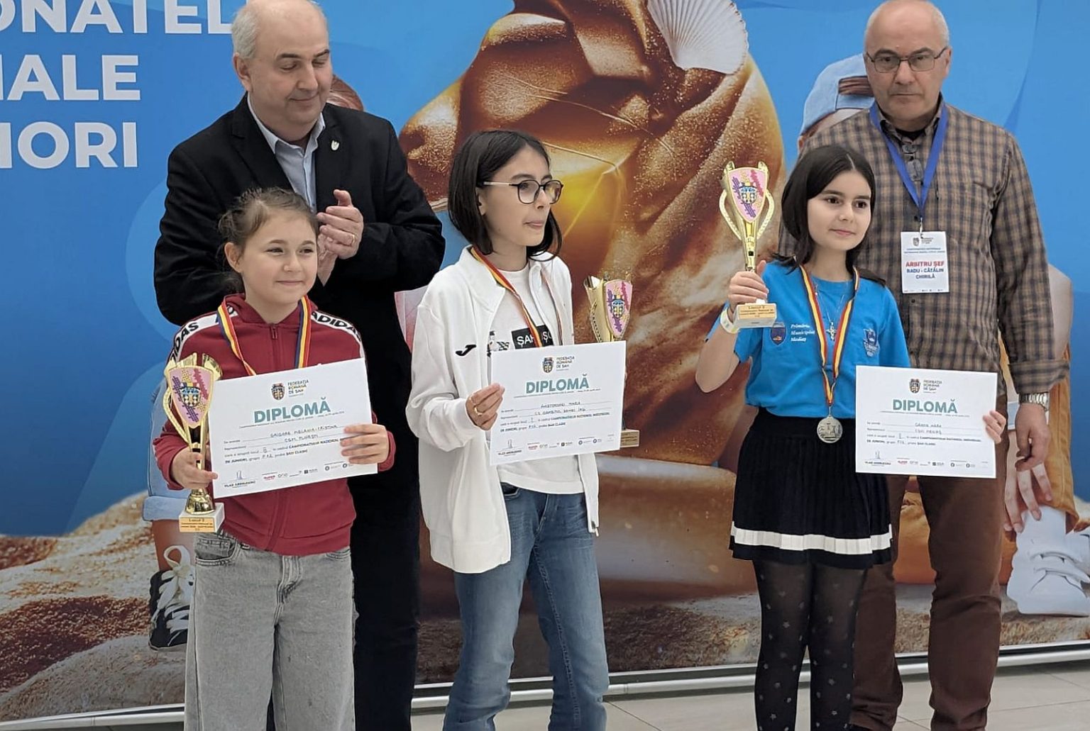 Performanță pentru tinerii șahiști