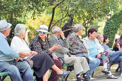 Pensionarii ar putea primi bani