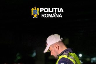 Doi șoferi depistați fără drept de a conduce