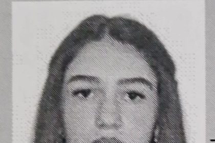 Minoră de 14 ani