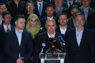 PNL se retrage în opoziție