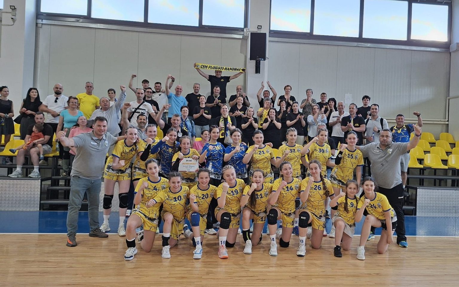 Debut cu victorie