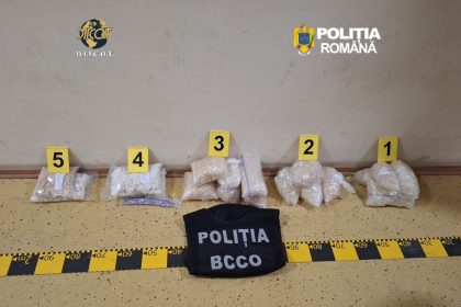 Familie implicată în trafic de droguri