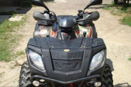 Prins pe ATV fără permis