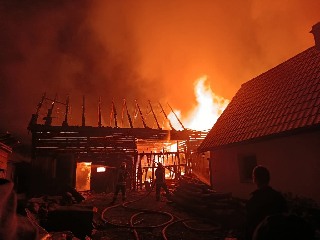 Un incendiu puternic