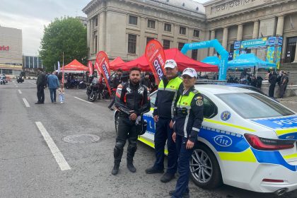 Coloane de motocicliști