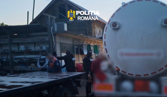Doi bărbați reținuți după furt