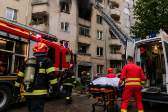 Incendiu într-un apartament