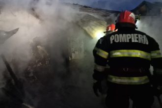 Incendiu puternic la Valea Doftanei
