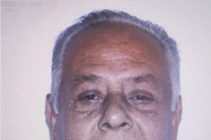 Bărbat de 69 de ani
