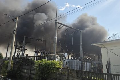 Incendiu la un punct de transformare