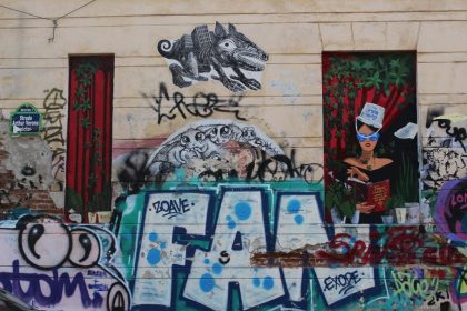 București