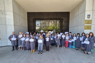 Proteste la Curtea de Apel Ploiești