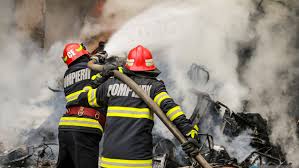 https://republikanews.ro/incendiu-puternic-in-boldesti-scaeni/