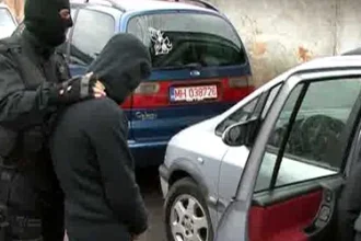 Șapte tineri condamnați